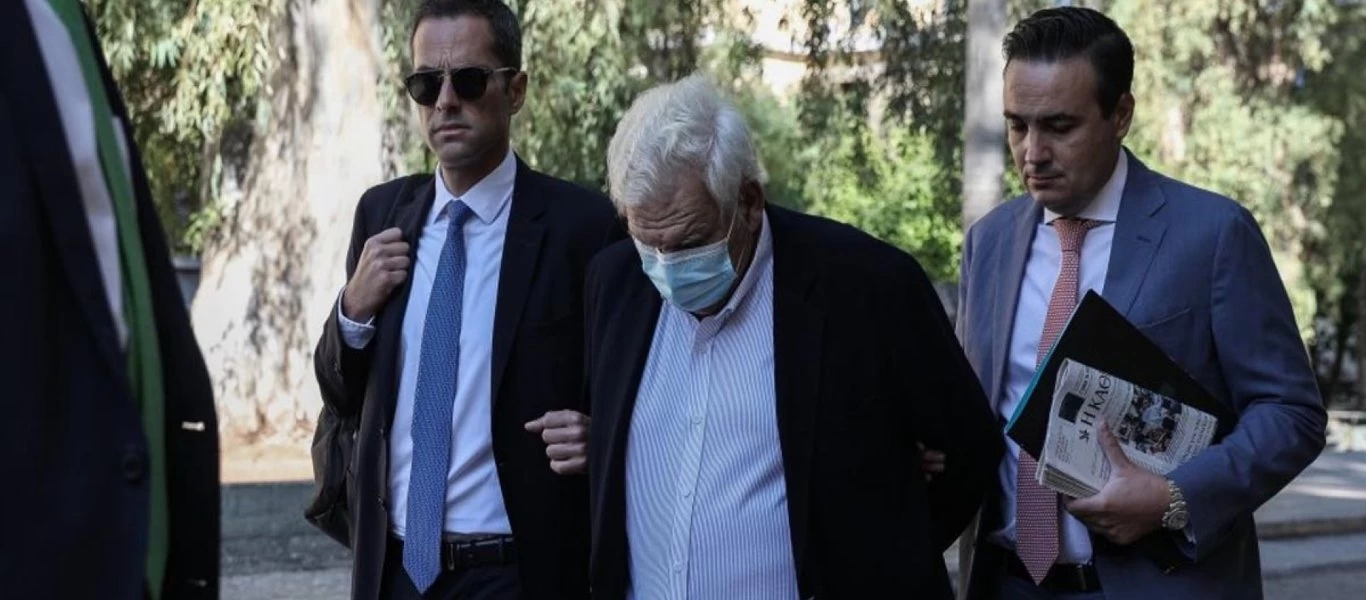 Υπόθεση Folli Follie: Προφυλακιστέοι κρίθηκαν οι Δημήτρης και Τζώρτζης Κουτσολιούτσος